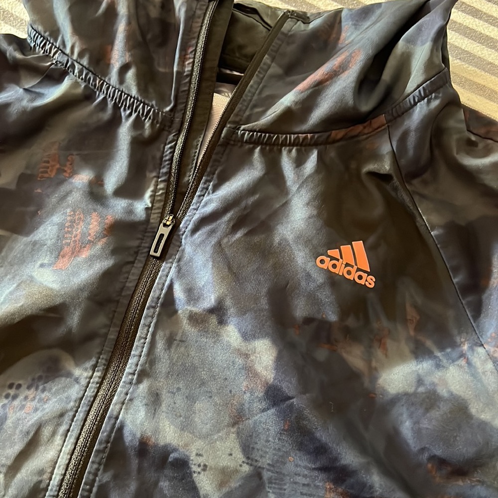 Adidas wind breaker - Picture 2 of 6